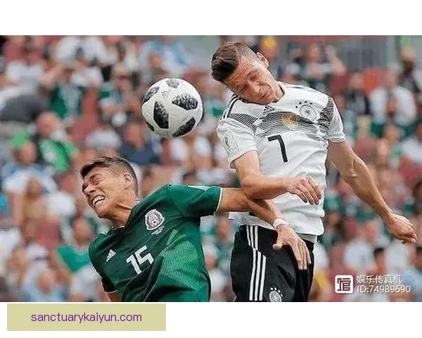 德国球迷文化传统逐渐恢复，展现出强烈的团结与支持氛围